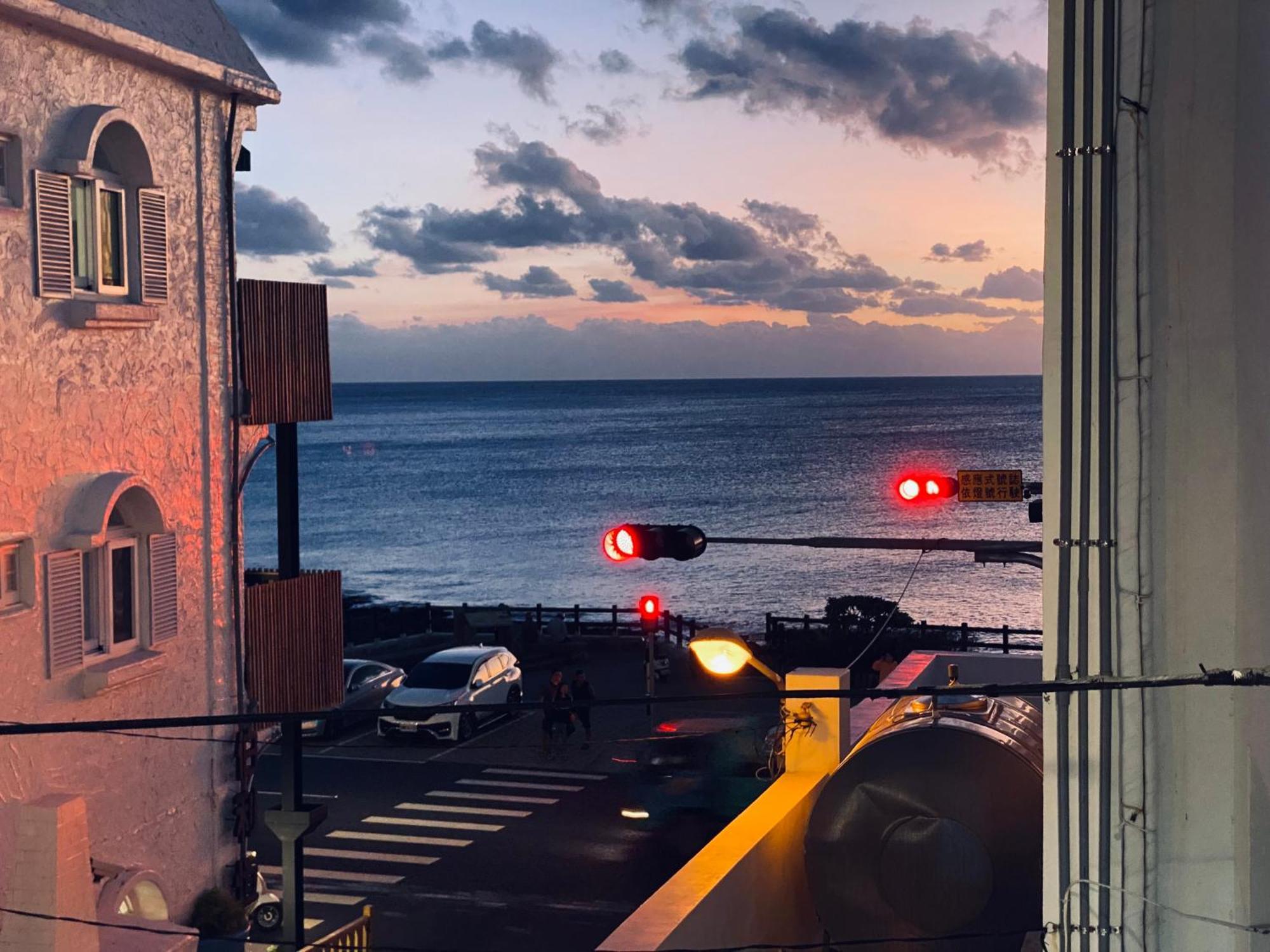 墾丁海景包棟船帆石海景五臥室villa Ig Kenting Timehouse Beach Villal 五餅二魚l住宿l包棟lktvl麻將l廚房l德州撲克桌遊i步行至沙灘三分鐘 Ig官網私密預約優惠i墾丁海景包棟i船帆石包棟i Cape Eluanbi Exteriér fotografie
